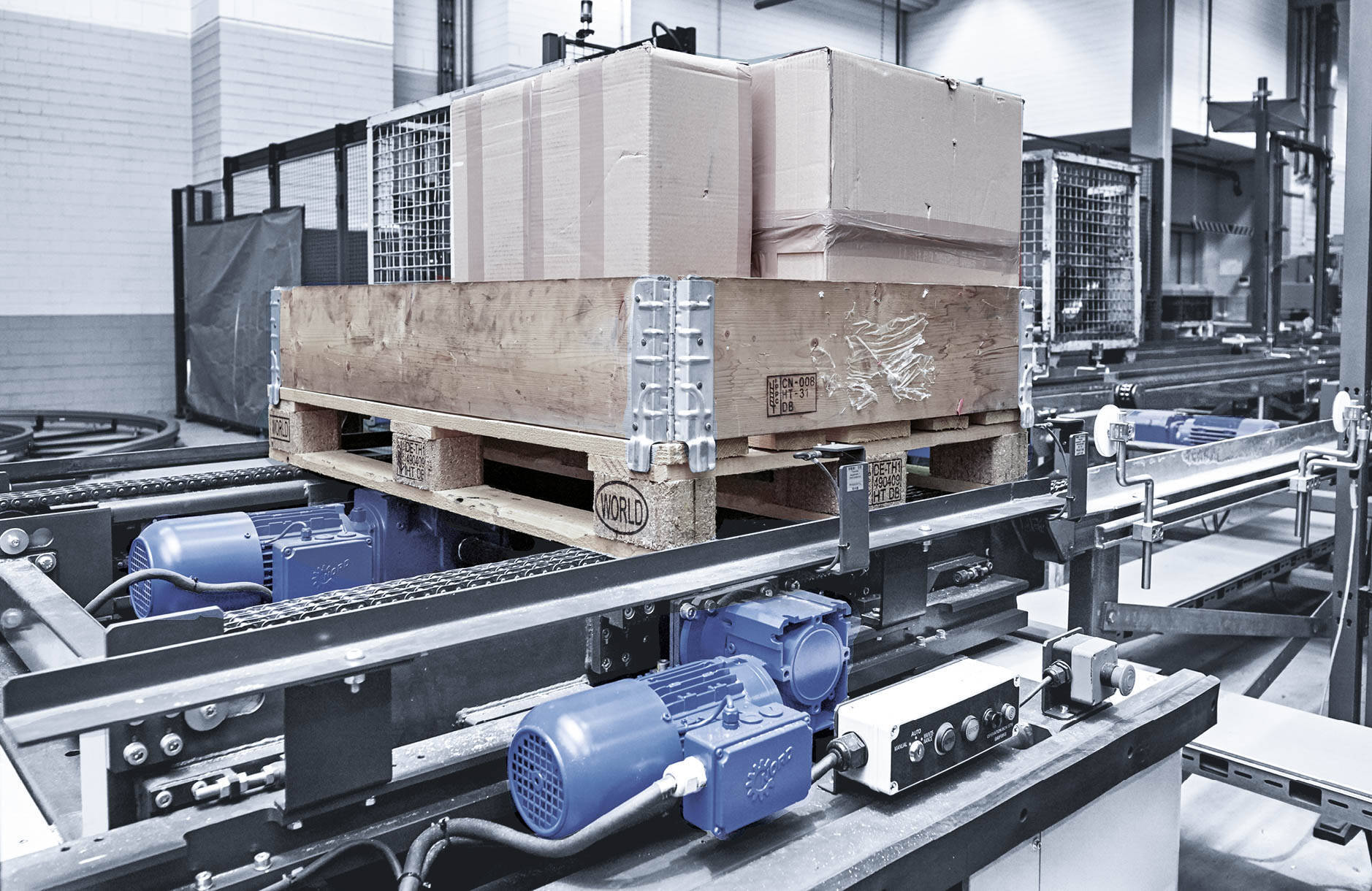 Packaging industry: Drives in end-of-line packaging | NORD